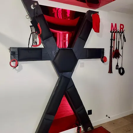 Studio Le Miroir Rouge Meaux Buitenkant foto